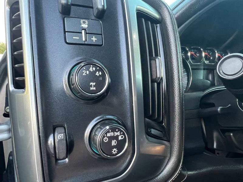 Used 2015 Chevrolet Silverado 2500 LTZ w/ Duramax Plus Package AWD/4WD image 25