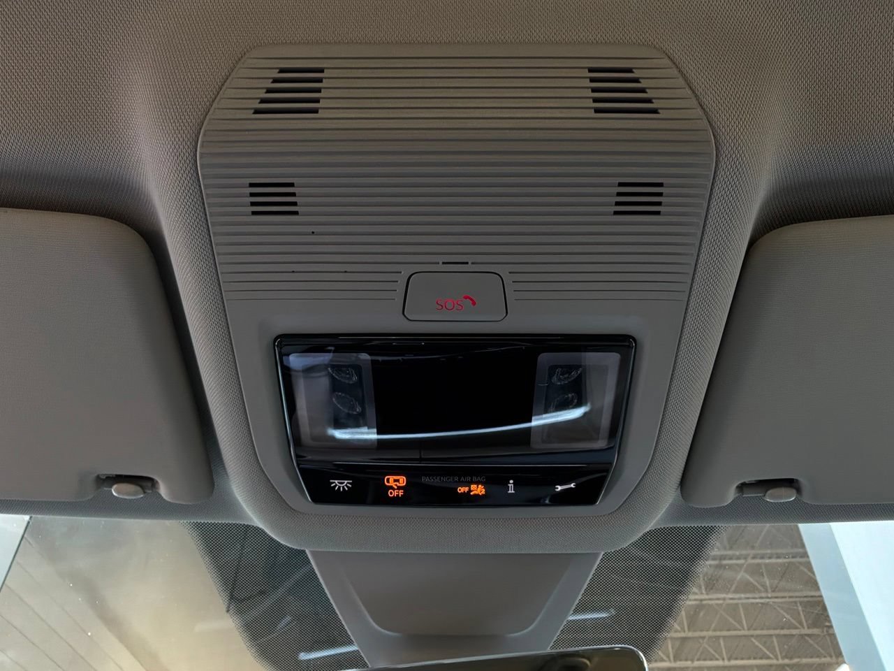 Used 2026 Volkswagen Atlas SE FWD image 22