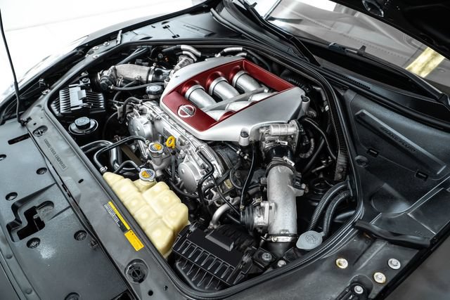 Used 2014 Nissan GT-R Black Edition AWD/4WD image 35
