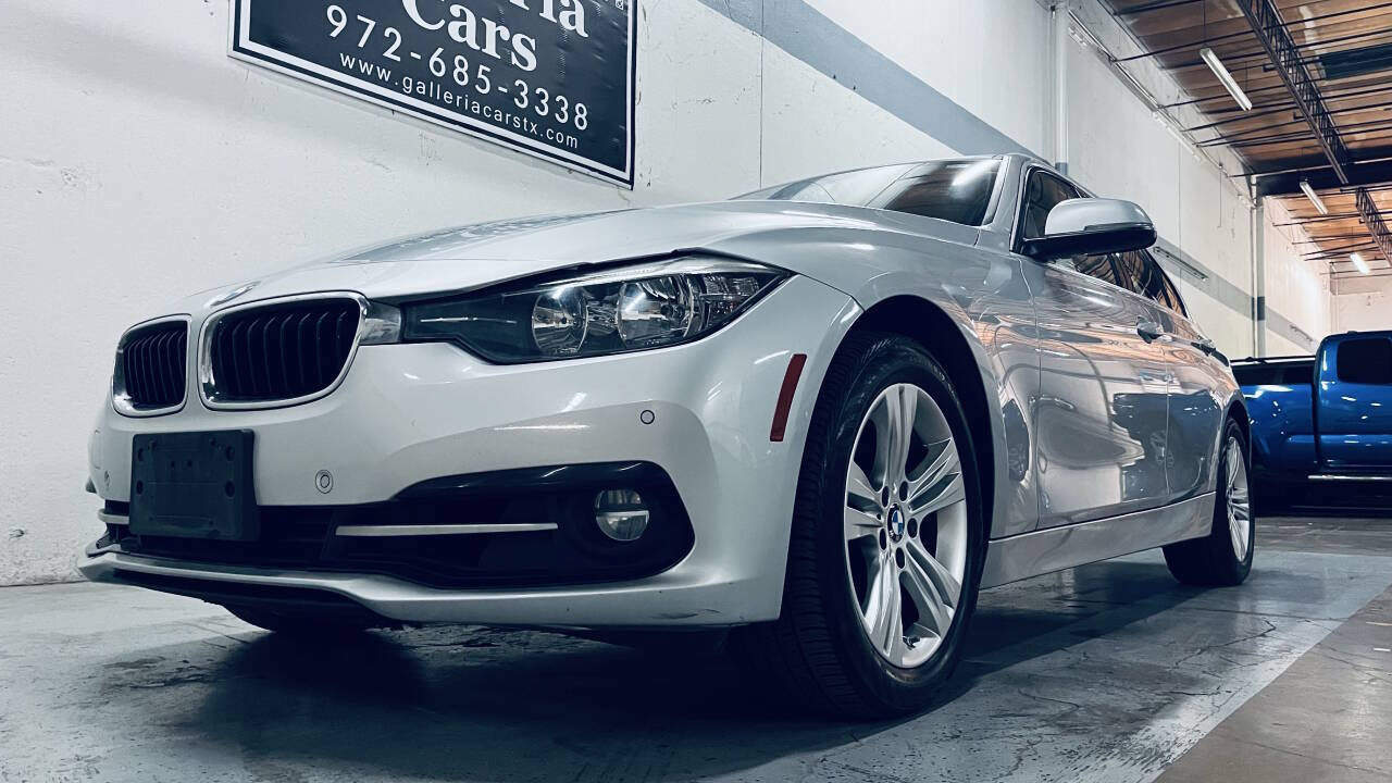 Used 2017 BMW 330i xDrive Sedan AWD/4WD image 2
