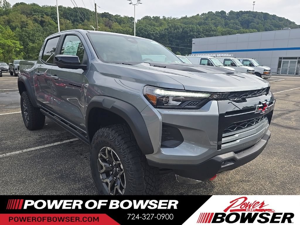 New 2026 Chevrolet Colorado ZR2 w/ Technology Package AWD/4WD image 3