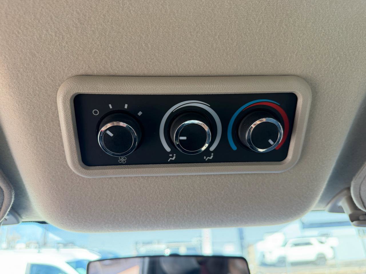 Used 2017 Chevrolet Express 3500 LT w/ LT Preferred Equipment Group image 21