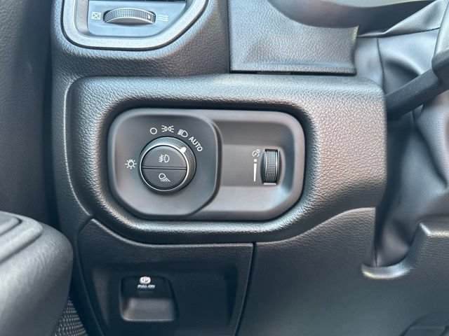 New 2026 RAM 1500 Express RWD image 25