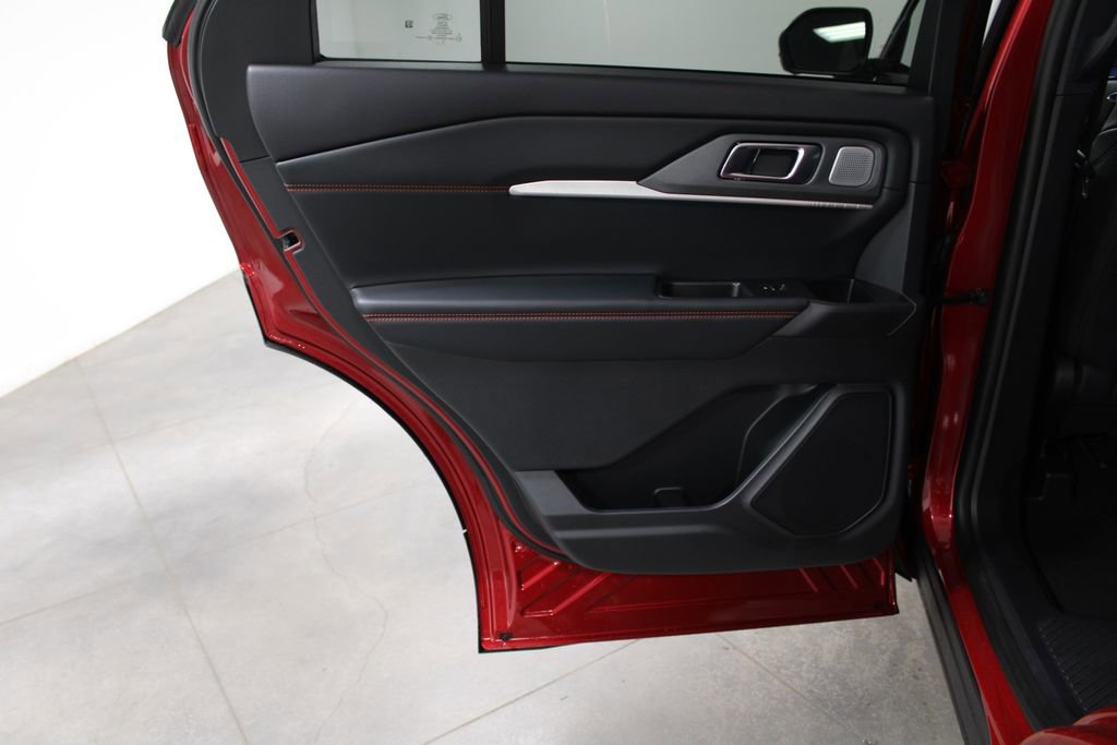 New 2026 Ford Explorer ST w/ Sun And Sound Package image 28
