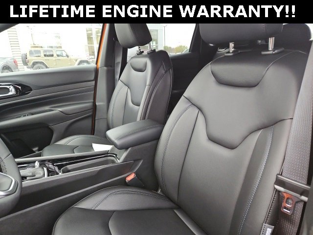 New 2026 Jeep Compass Limited image 19