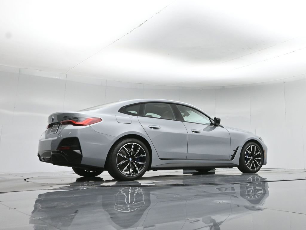 Used 2025 BMW i4 eDrive40 w/ M Sport Package image 50