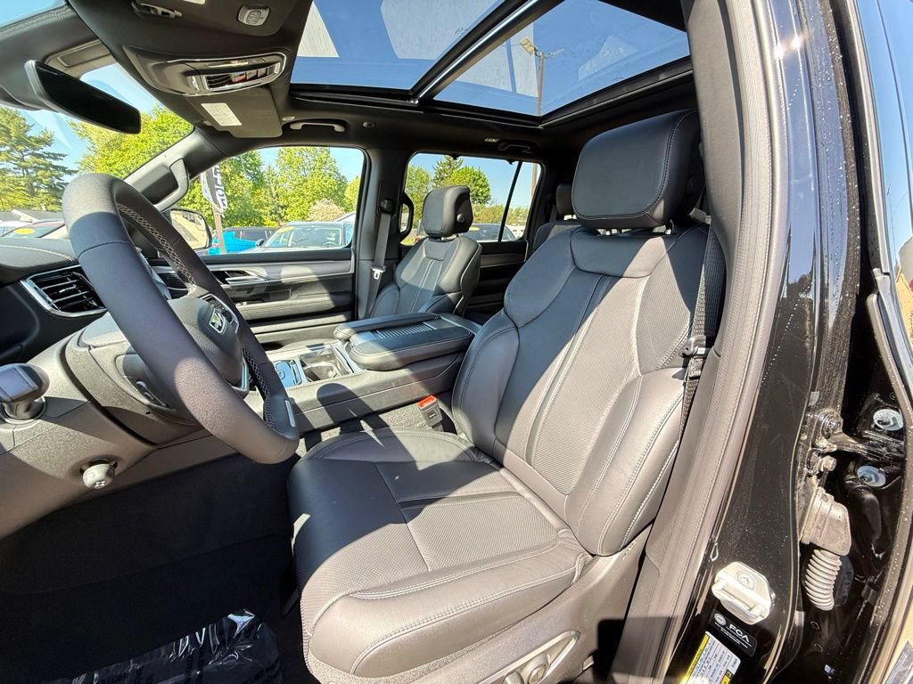 New 2026 Jeep Grand Wagoneer Limited AWD/4WD image 20