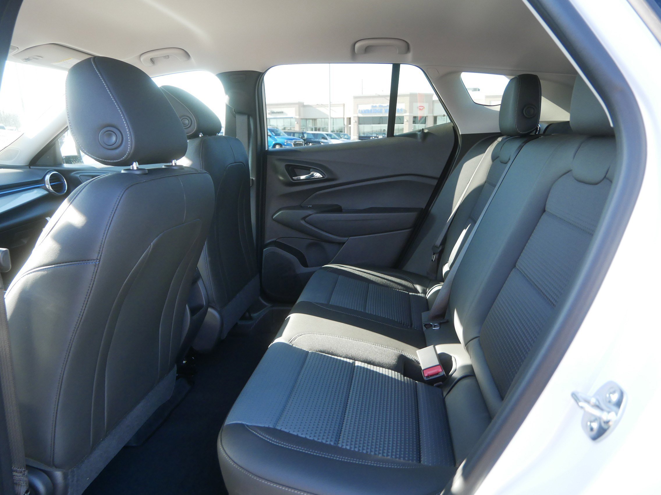 New 2026 Chevrolet Trax LT w/ Driver Confidence Package FWD image 7