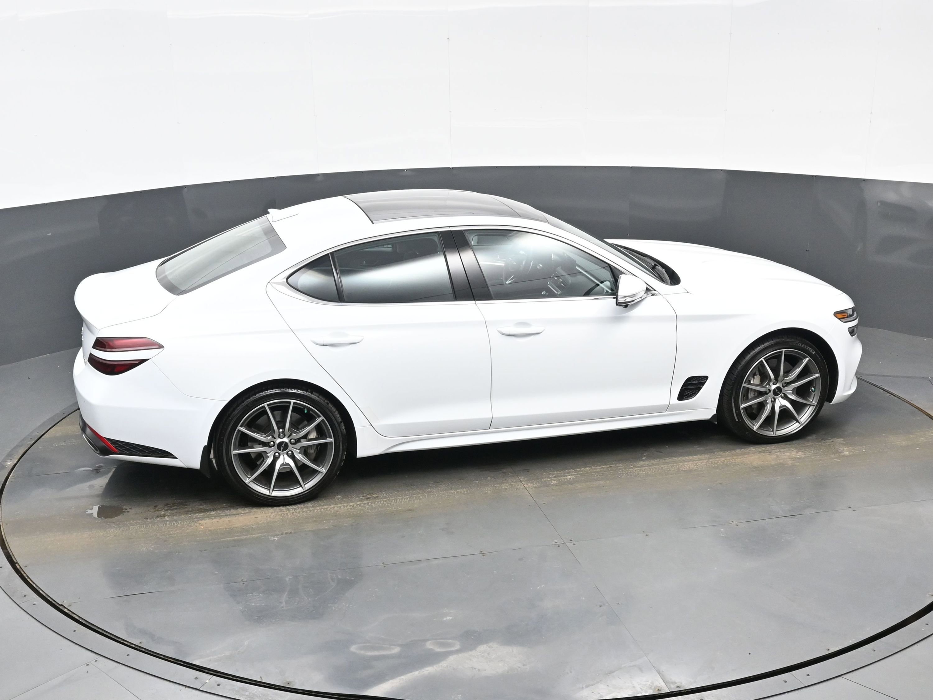 Certified 2026 Genesis G70 2.5T Prestige image 38