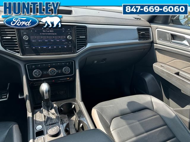 Used 2022 Volkswagen Atlas Cross Sport SEL Premium R-Line image 19