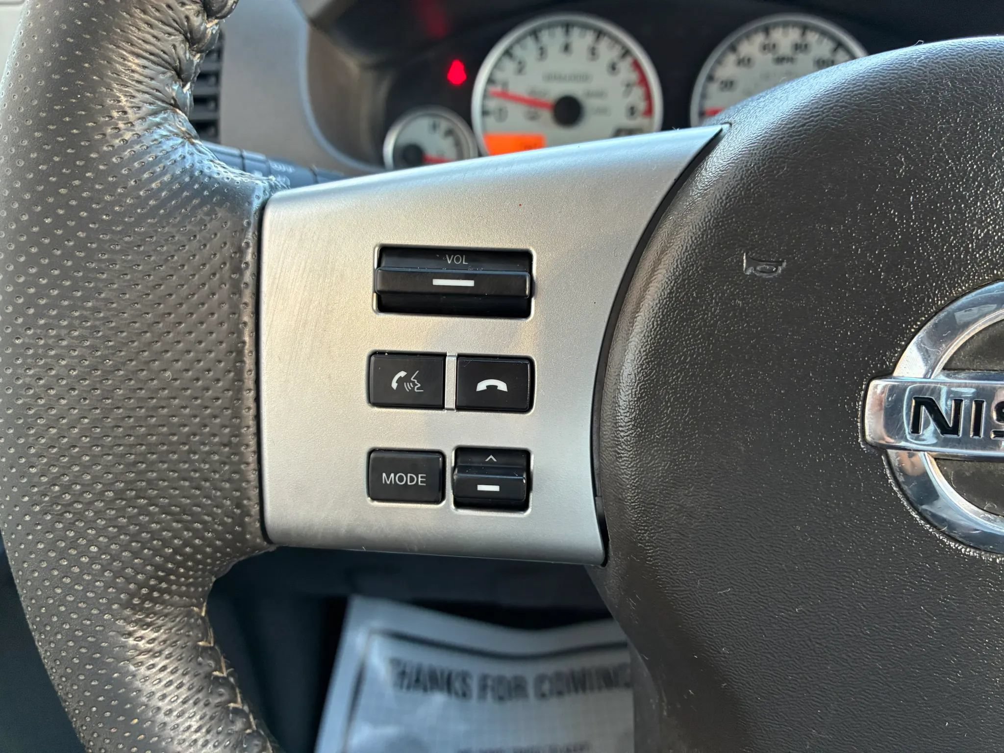 Used 2014 Nissan Frontier PRO-4X AWD/4WD image 20