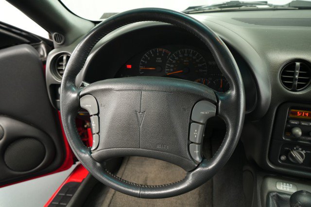 Used 1994 Pontiac Firebird Formula RWD image 46