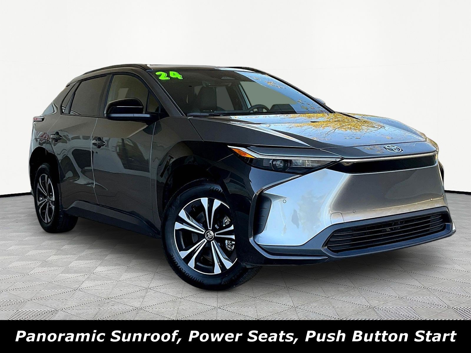 Used 2024 Toyota bZ4X AWD w/ Weather Package image 3