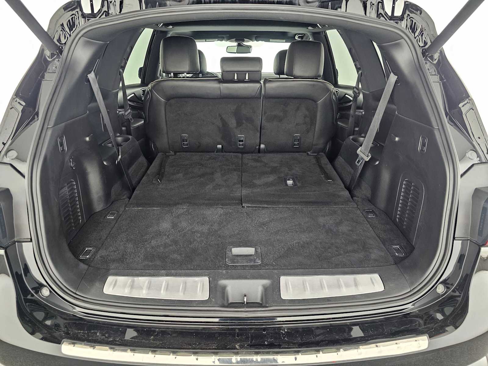 Used 2020 INFINITI QX60 Luxe w/ Edition 30 Essential Package image 16