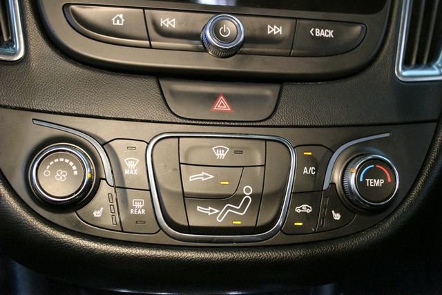 Used 2016 Chevrolet Malibu LT w/ True North Edition FWD image 25