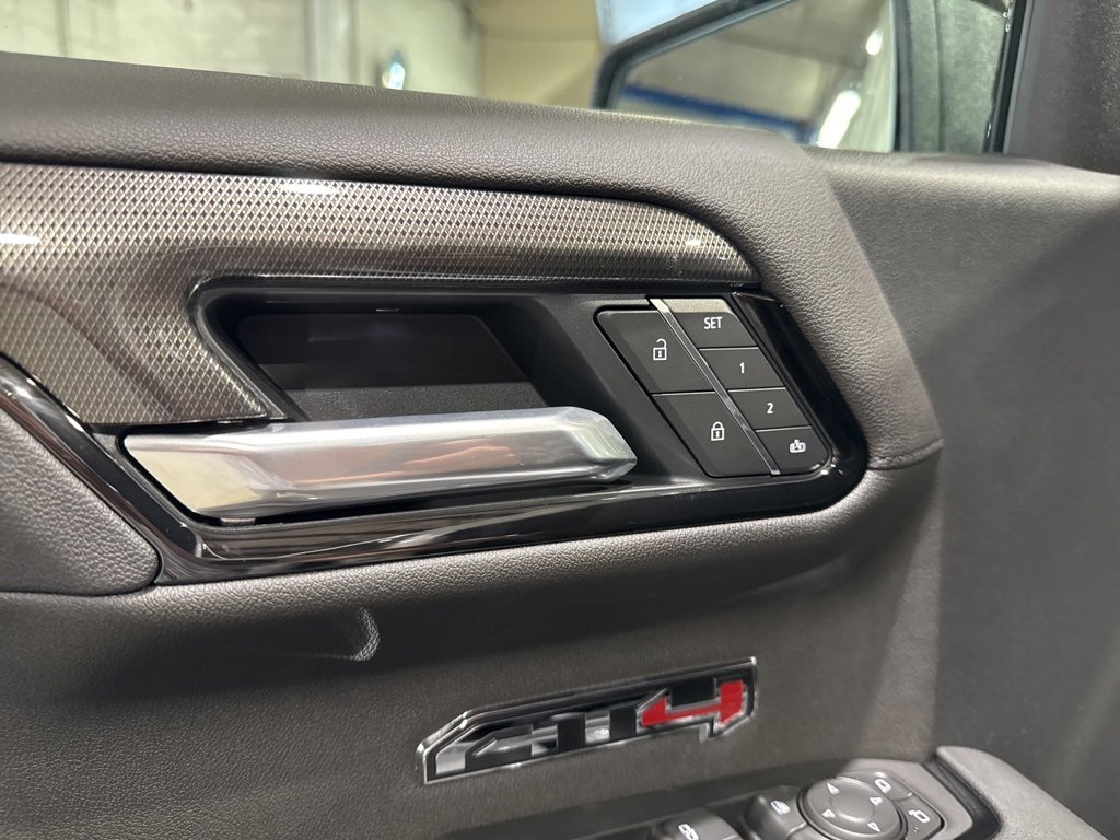New 2026 GMC Sierra 1500 AT4 w/ Technology Package image 21