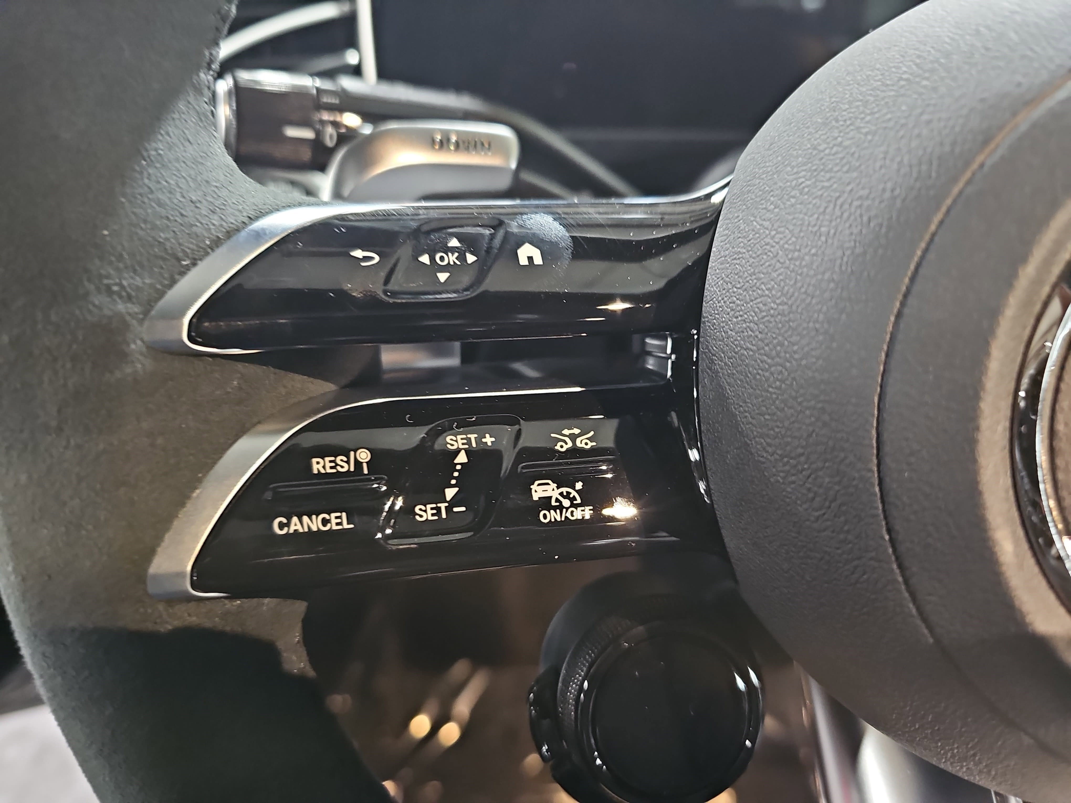 New 2026 Mercedes-Benz E 53 AMG e 4MATIC Sedan image 18