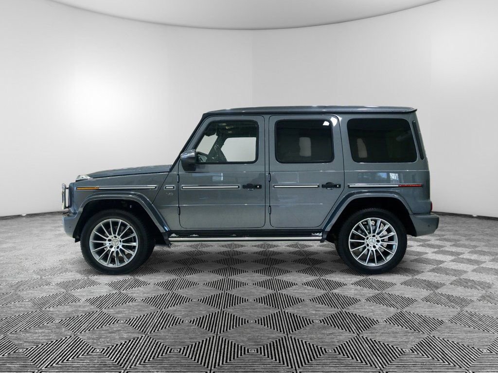 Used 2021 Mercedes-Benz G 550 image 2