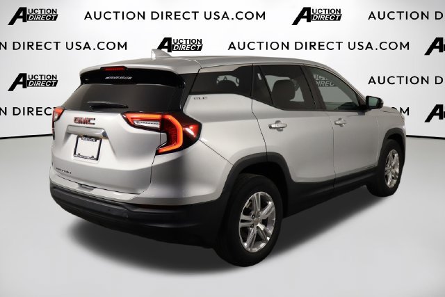 Used 2022 GMC Terrain SLE FWD image 36