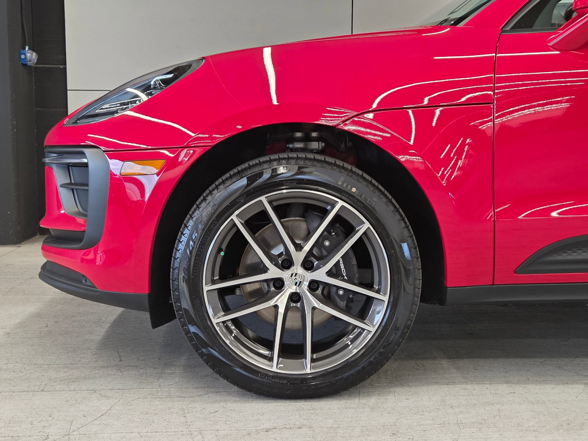 New 2026 Porsche Macan AWD/4WD image 9