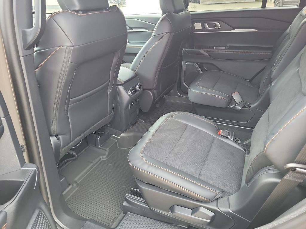 New 2026 Ford Explorer Tremor w/ Tremor Ultimate Package AWD/4WD image 24