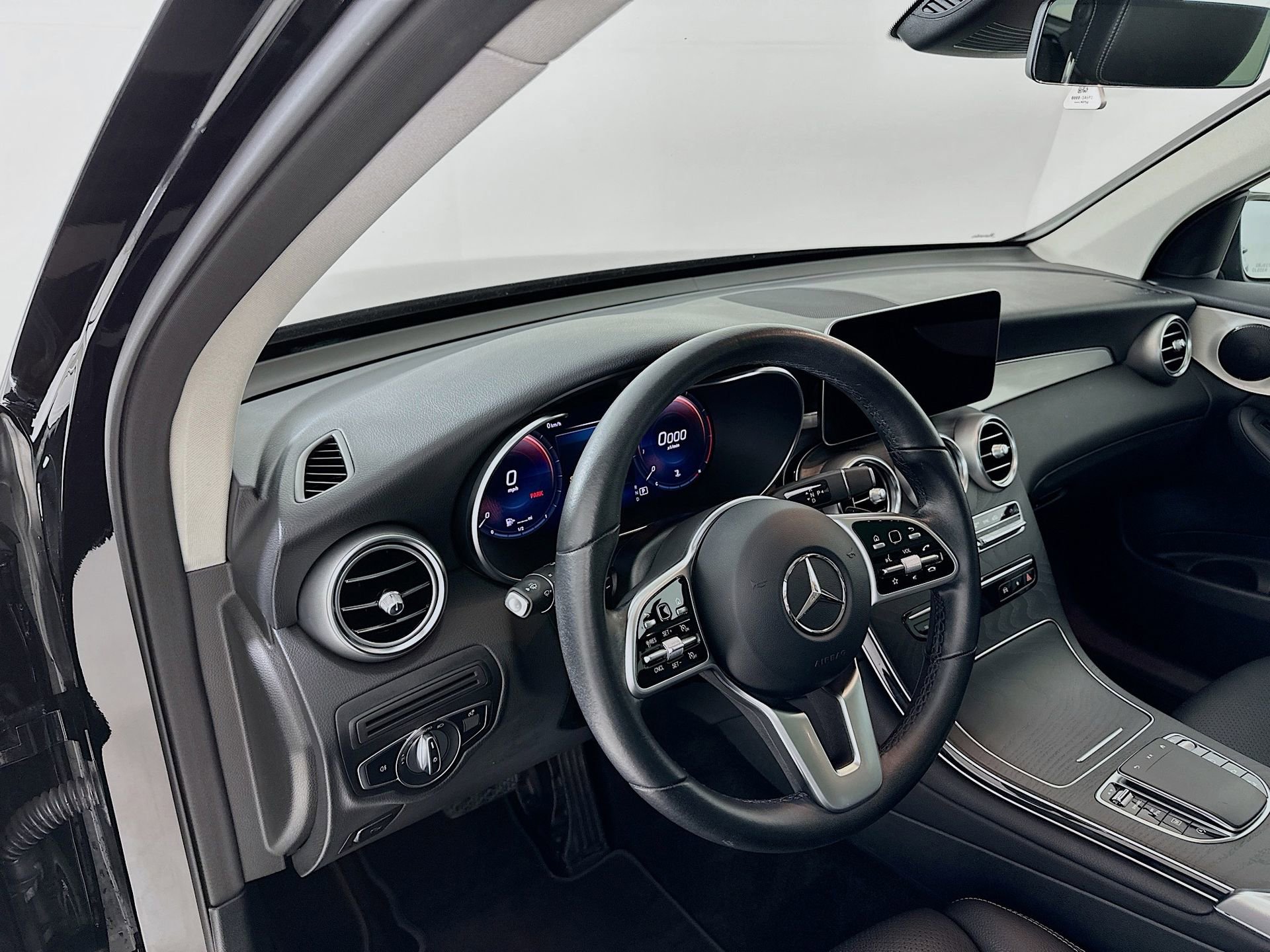 Certified 2022 Mercedes-Benz GLC 300 image 10