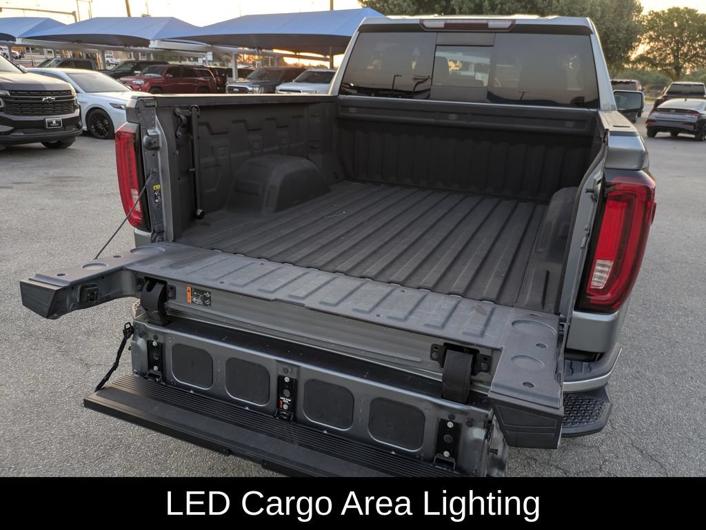 Used 2020 GMC Sierra 1500 SLT AWD/4WD image 28