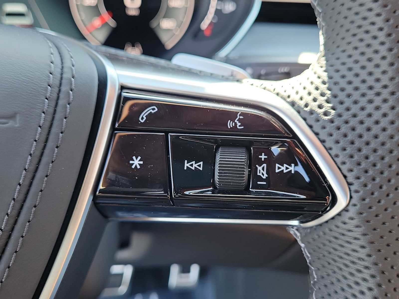New 2026 Audi S8 AWD/4WD image 22