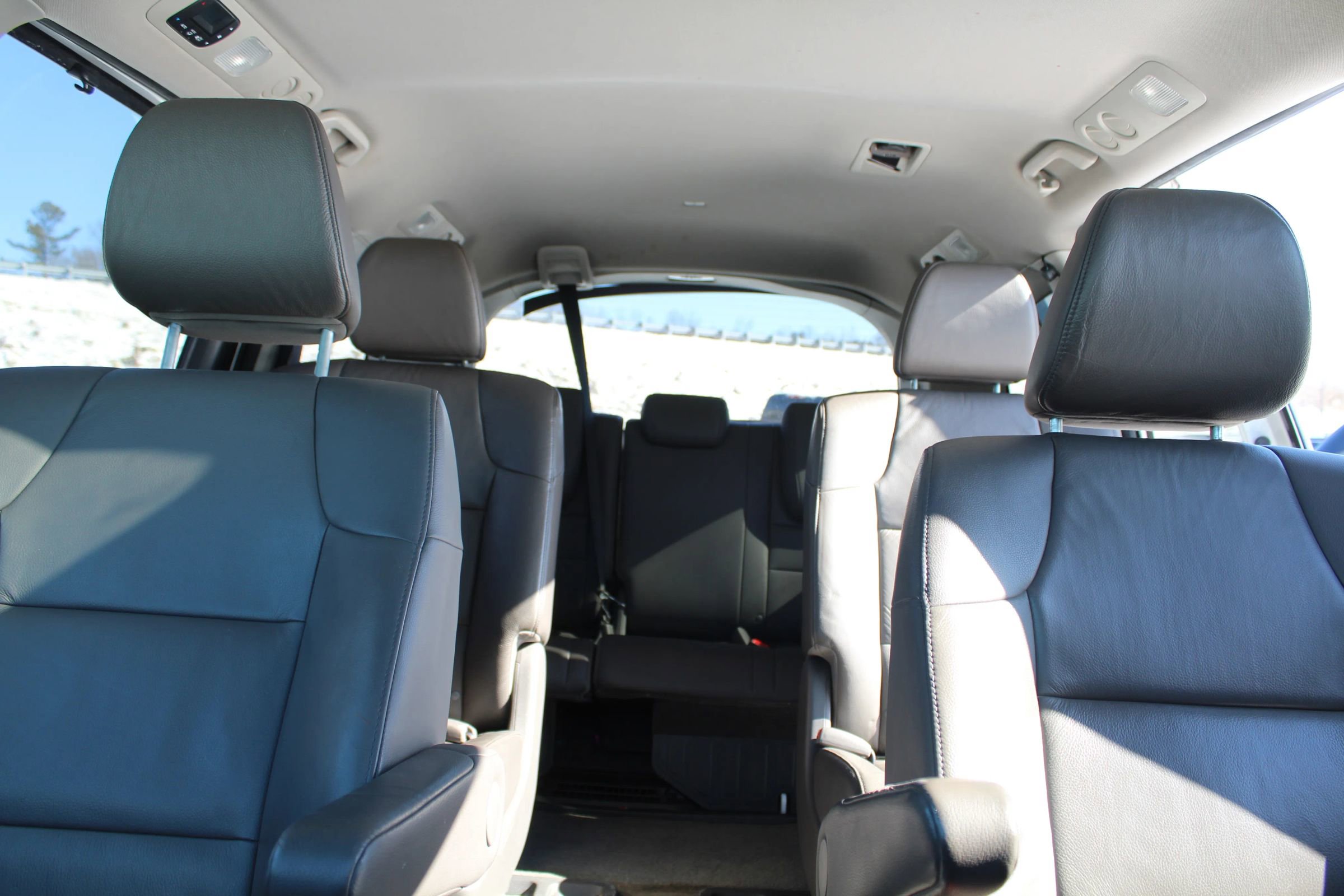 Used 2012 Honda Odyssey EX-L image 19