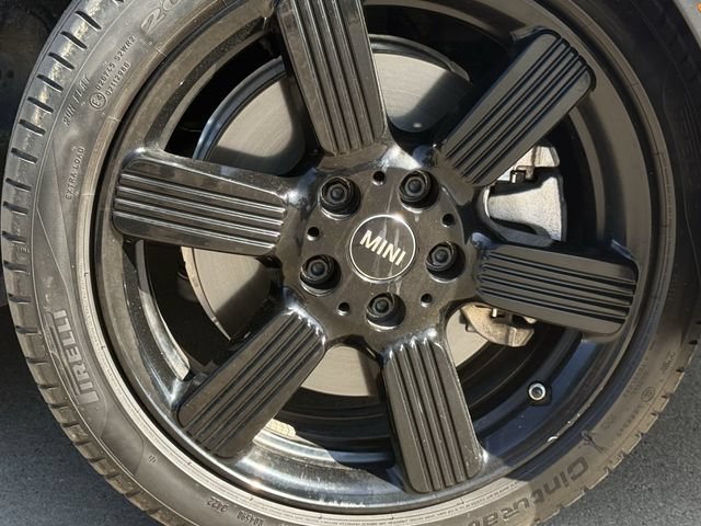 Used 2023 MINI Cooper S FWD image 9