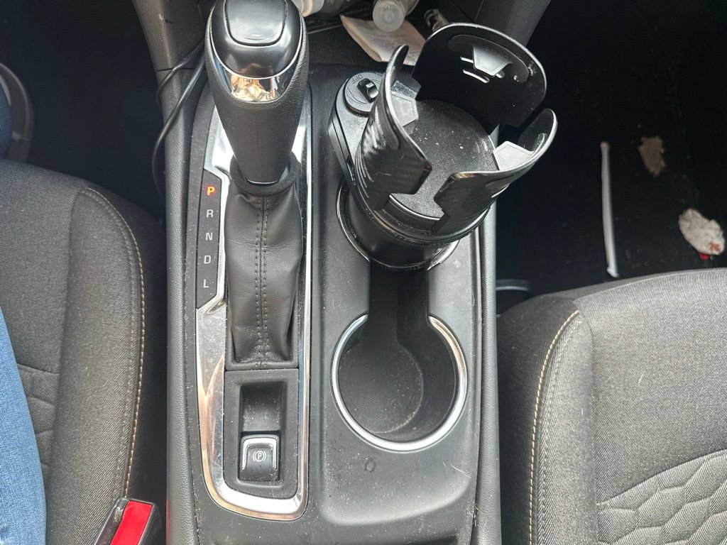 Used 2021 Chevrolet Equinox LT FWD image 19