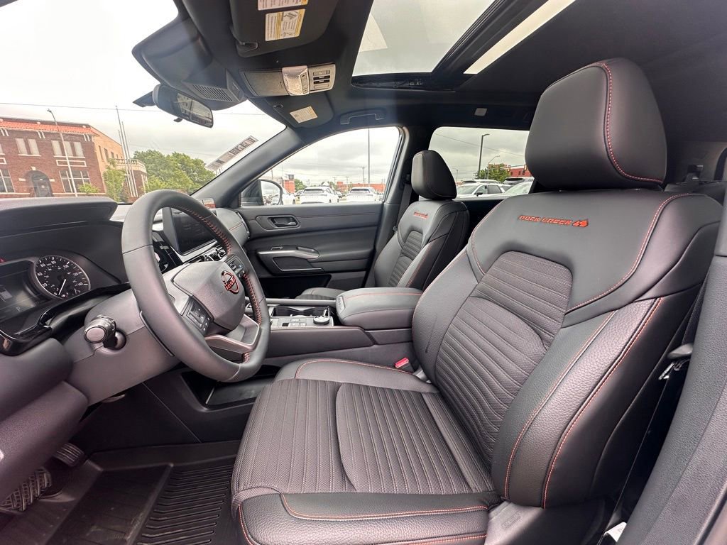 New 2026 Nissan Pathfinder Rock Creek w/ Rock Creek Premium Package AWD/4WD image 11