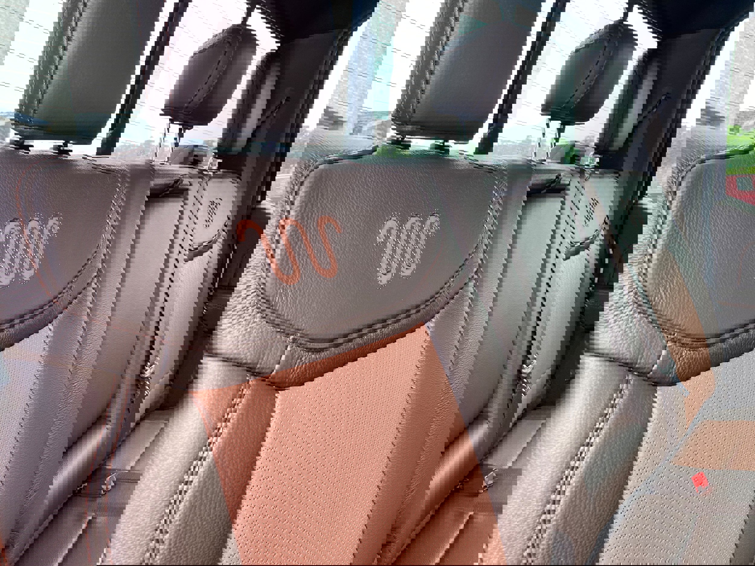 New 2025 Ford F250 King Ranch w/ Tremor Off-Road Package image 38