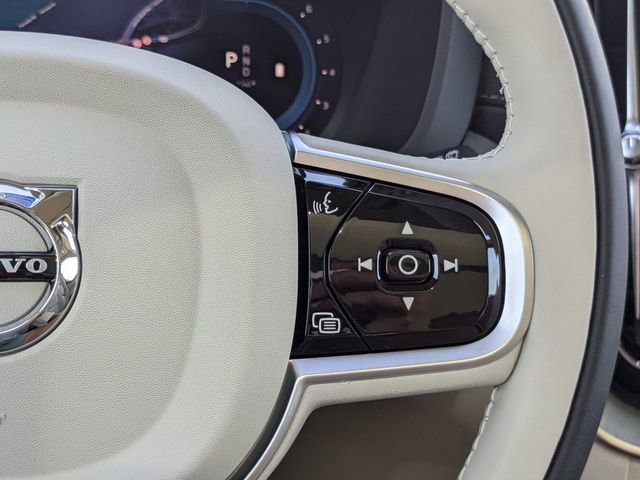 New 2025 Volvo XC60 B5 Ultra w/ Protection Package Premier image 32