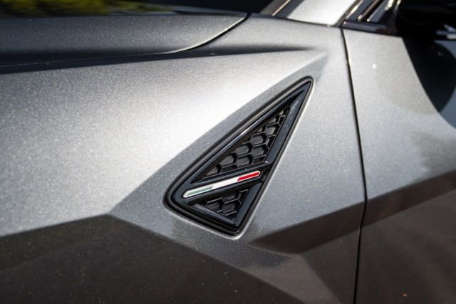 Used 2019 Lamborghini Urus image 18