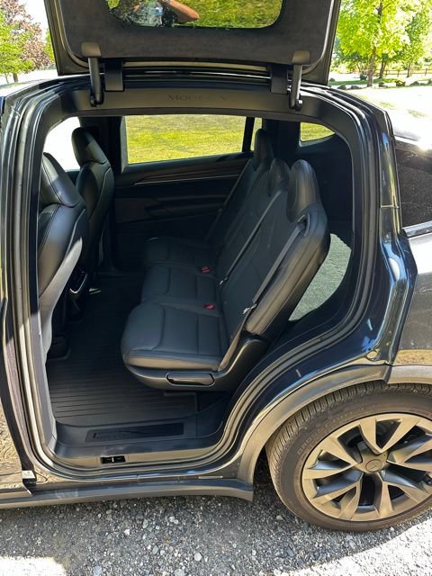 Used 2024 Tesla Model X AWD/4WD image 17