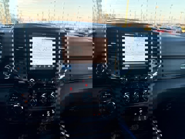 New 2026 RAM 1500 4x4 Crew Cab image 18