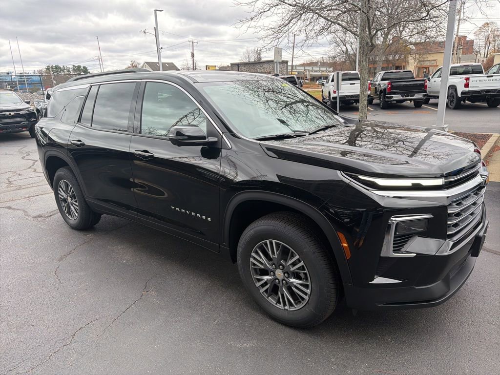 New 2026 Chevrolet Traverse LT