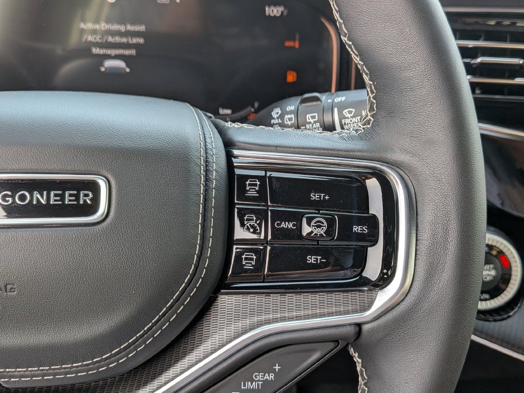 New 2026 Jeep Grand Wagoneer Summit w/ Premium Group III AWD/4WD image 21