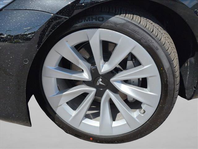 Used 2021 Tesla Model 3 Long Range AWD/4WD image 25