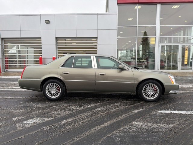 Used 2011 Cadillac DTS Luxury image 8