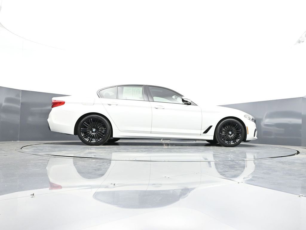 Used 2019 BMW 530i xDrive w/ M Sport Package AWD/4WD image 51