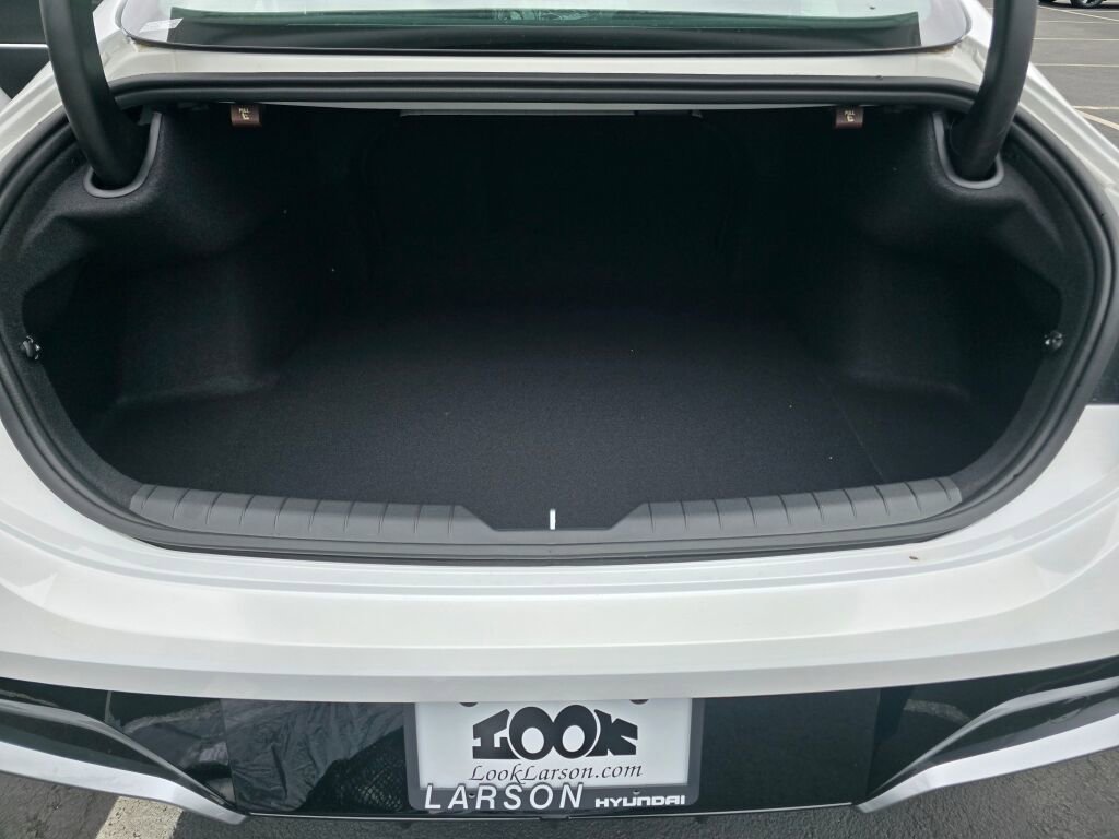New 2025 Hyundai Sonata SEL image 14