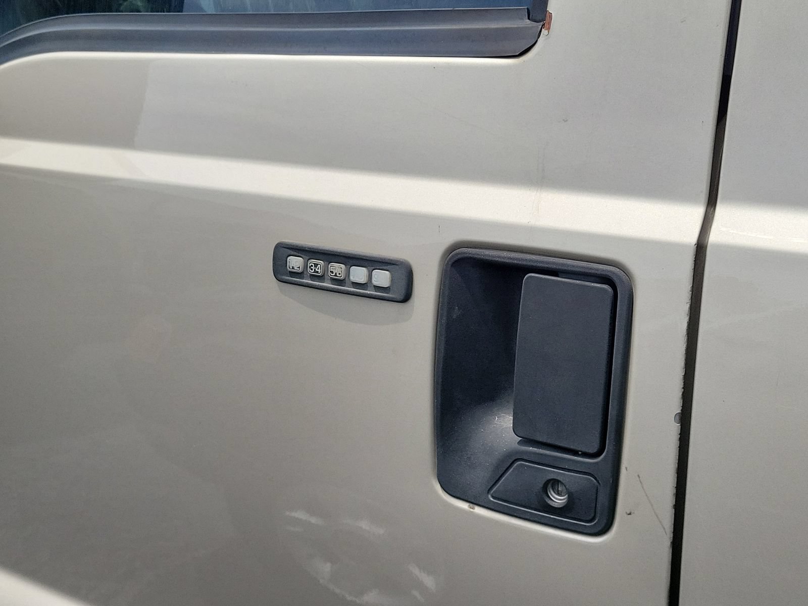 Used 2008 Ford F250 XLT AWD/4WD image 6