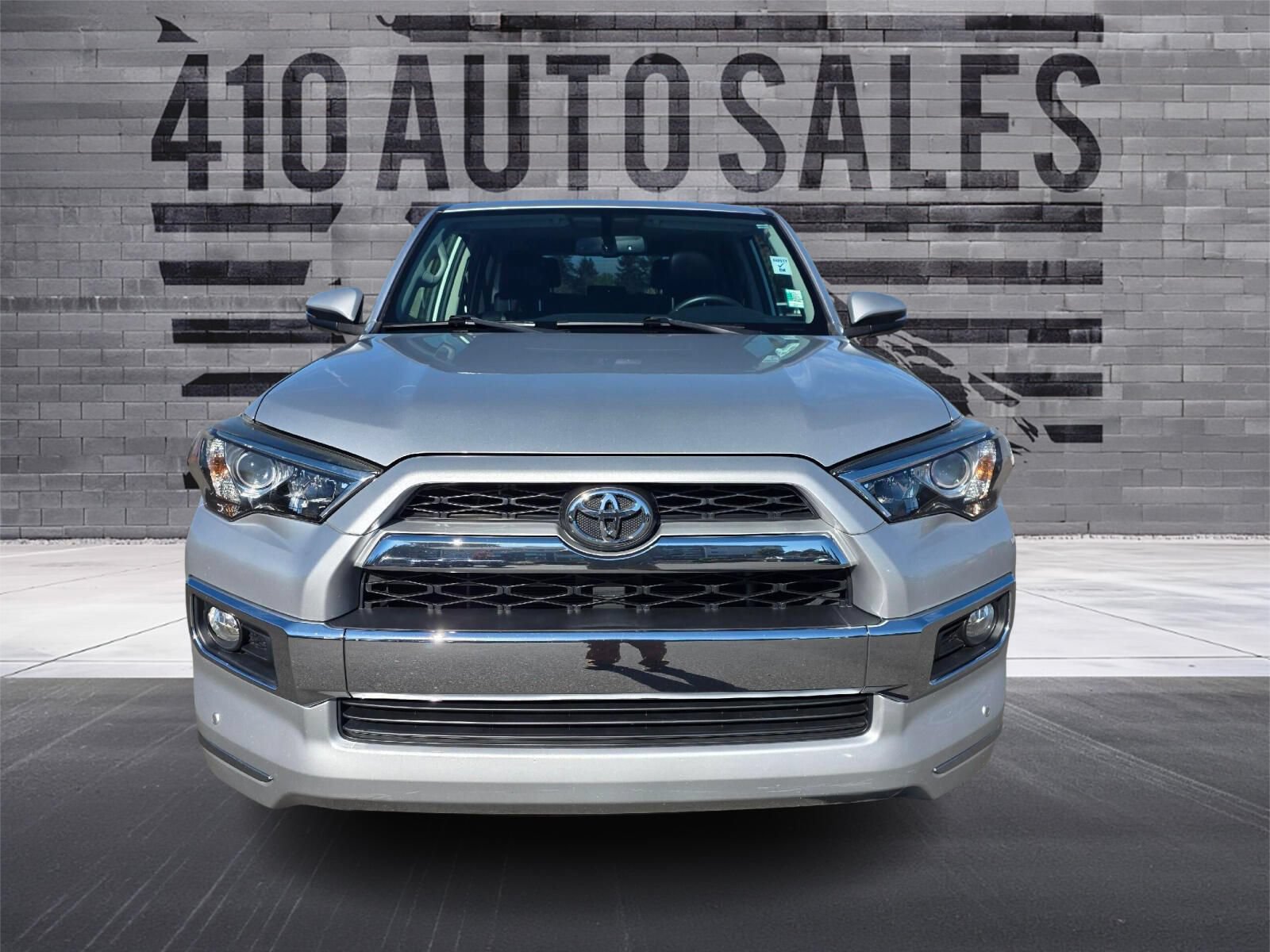 Used 2014 Toyota 4Runner Limited AWD/4WD image 5