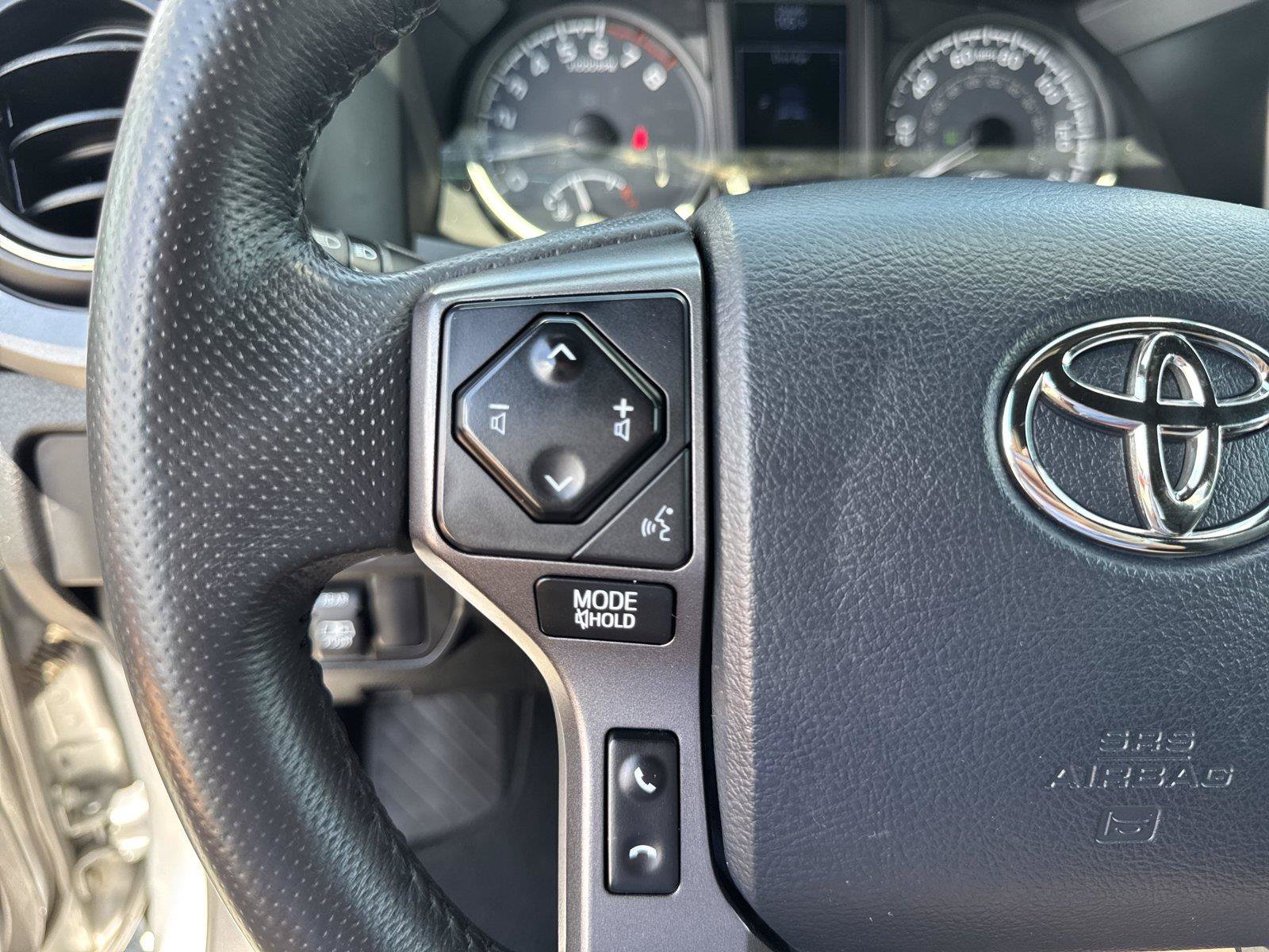 Used 2017 Toyota Tacoma TRD Off-Road w/ Tow Package (A/T) AWD/4WD image 20