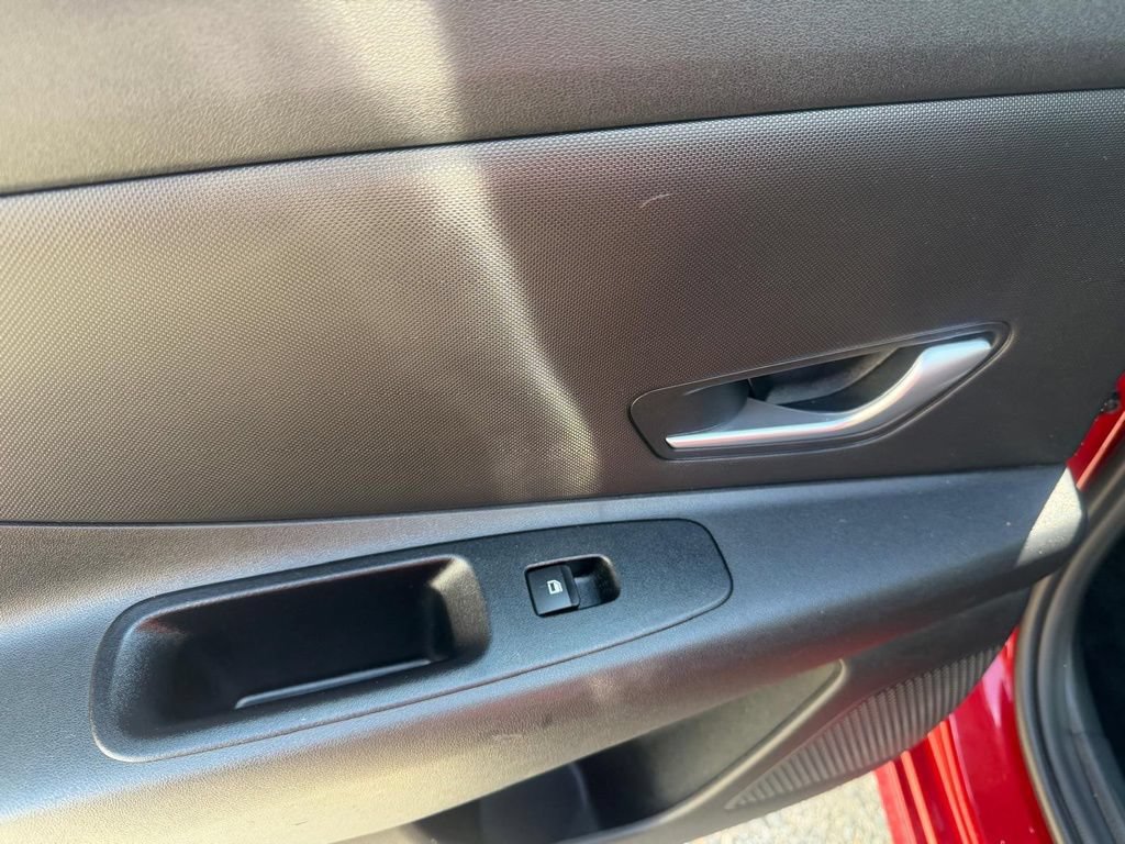 Certified 2023 Hyundai Elantra SEL w/ Preferred Accessory Package FWD image 18