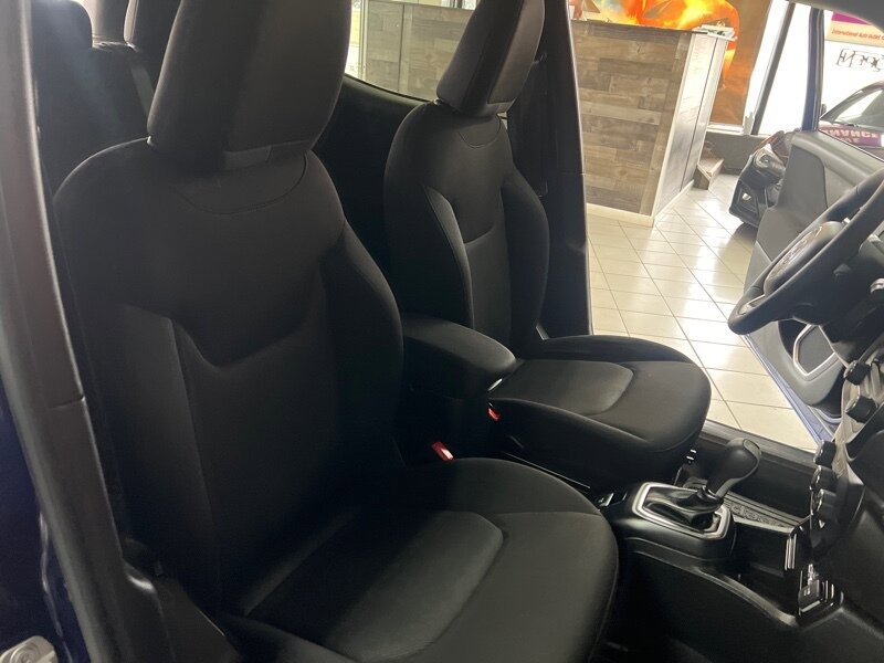 Used 2020 Jeep Renegade Sport FWD image 27
