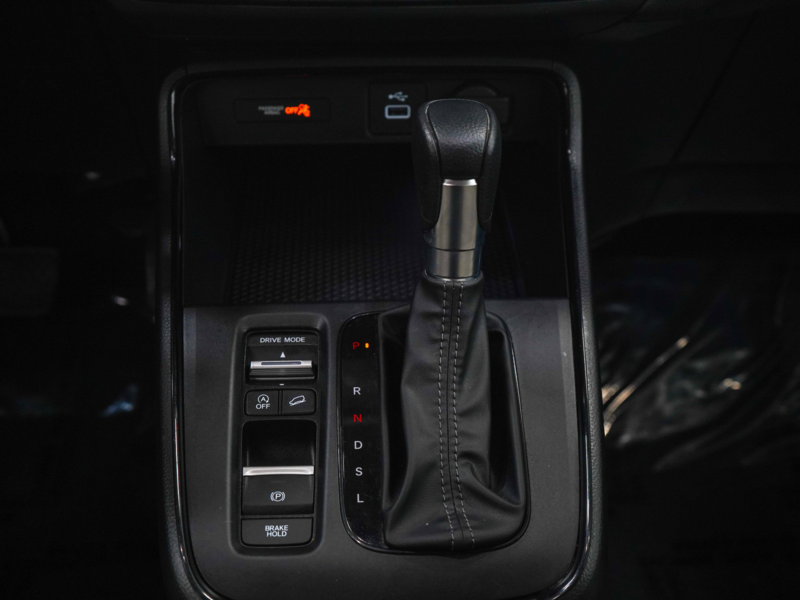 Used 2025 Honda CR-V LX image 19