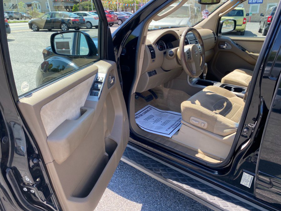 Used 2007 Nissan Pathfinder SE w/ SE Premium Pkg image 11